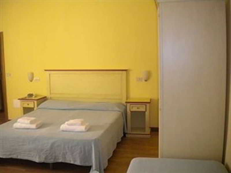 Hotel Benvenuti Firenze Bagian luar foto